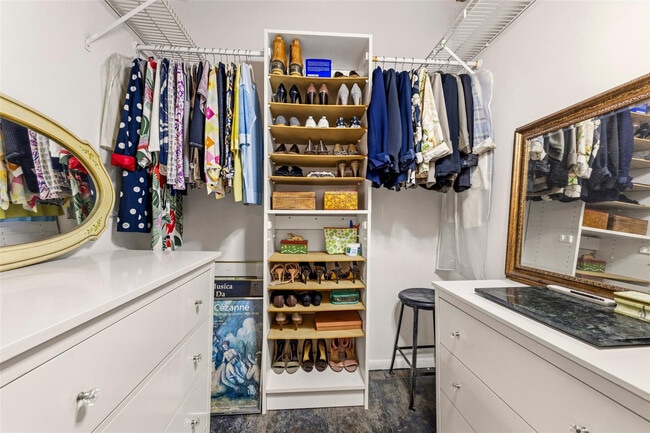 Building Photo - 2136 SW 81st Way