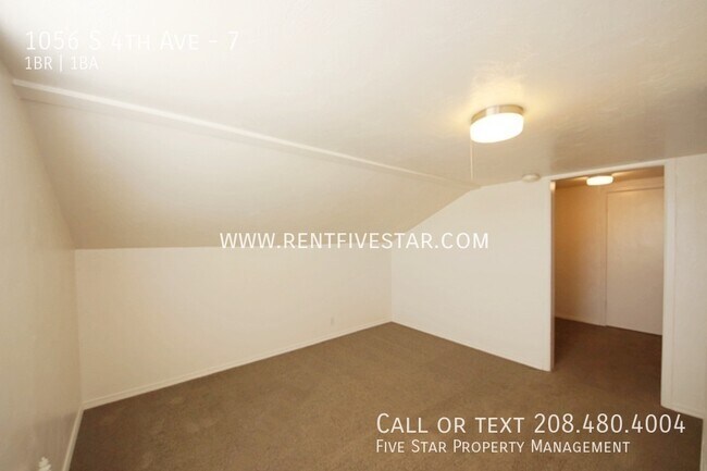 Building Photo - 1056 S 4th Ave