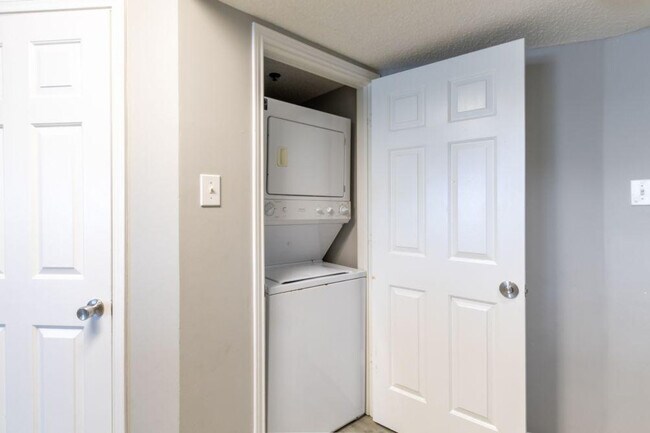 Building Photo - 24568 Perdido Beach Blvd