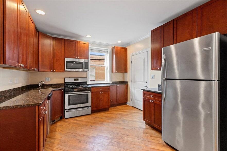 Primary Photo - 4016 N Central Park Ave