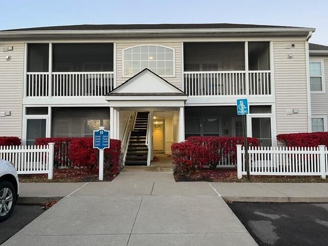 Building Photo - 2652 S Knightsbridge Cir