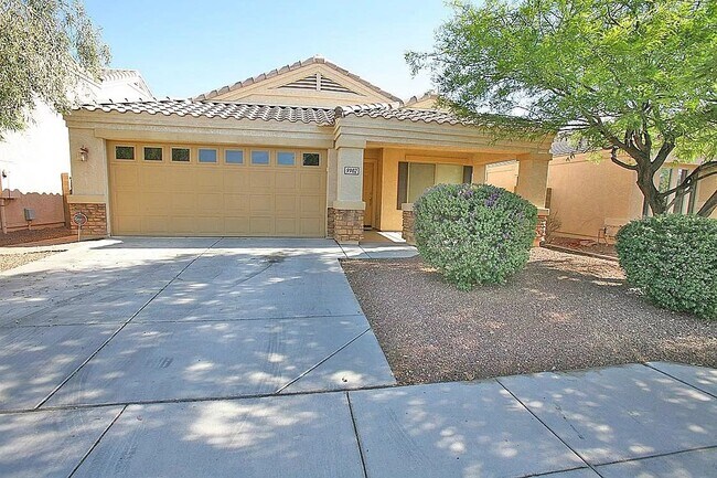 Primary Photo - SPACIOUS 4-BEDROOM HOME IN PEORIA CUL-DE-SAC