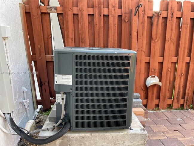 Building Photo - 5430 NW 107th Ave