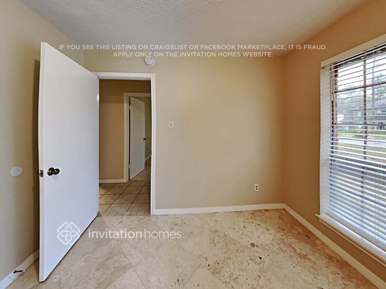 Building Photo - 2022 Willow Point Dr