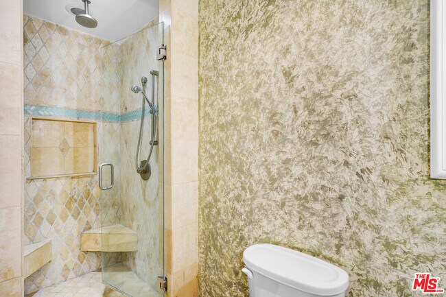 Building Photo - 219 S Willaman Dr