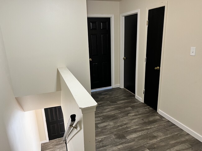 Building Photo - 1017 Westward Trails Dr