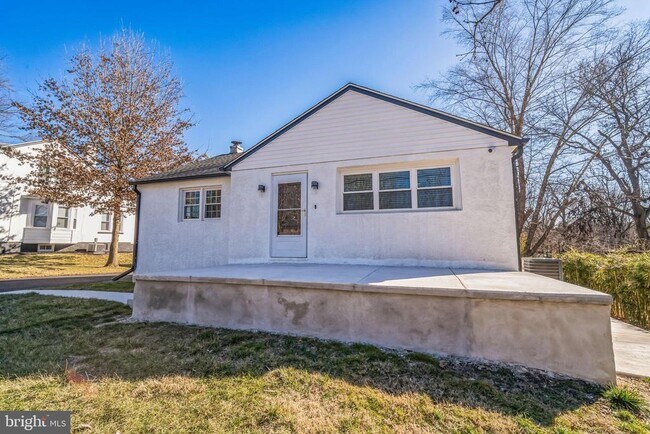 Building Photo - 2952 Dekalb Pike