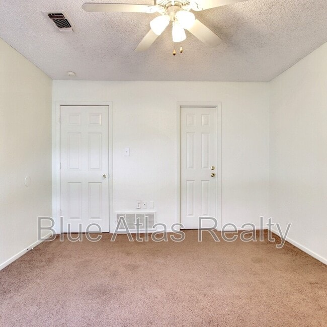 Building Photo - 3830 Coates Cir