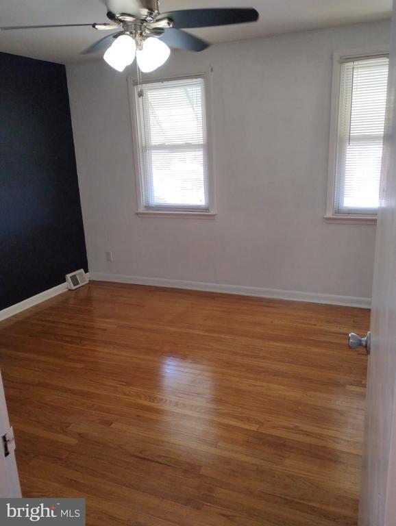 Building Photo - 4510 Strahle St