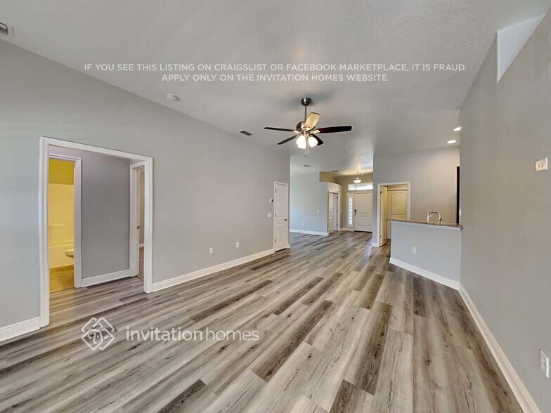 Building Photo - 9972 Spring Gulch Ln