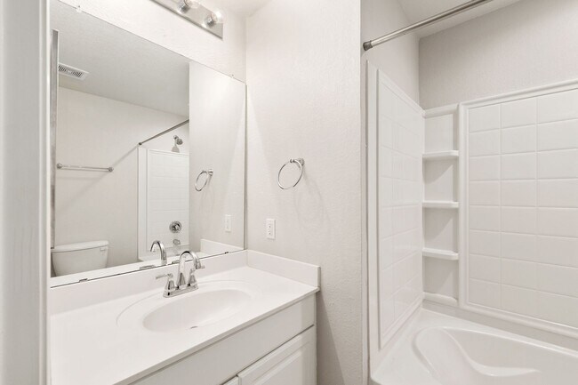 Building Photo - Charleston Place #2291