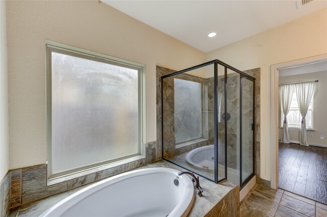 Building Photo - 19019 Thatcher Hills Ct