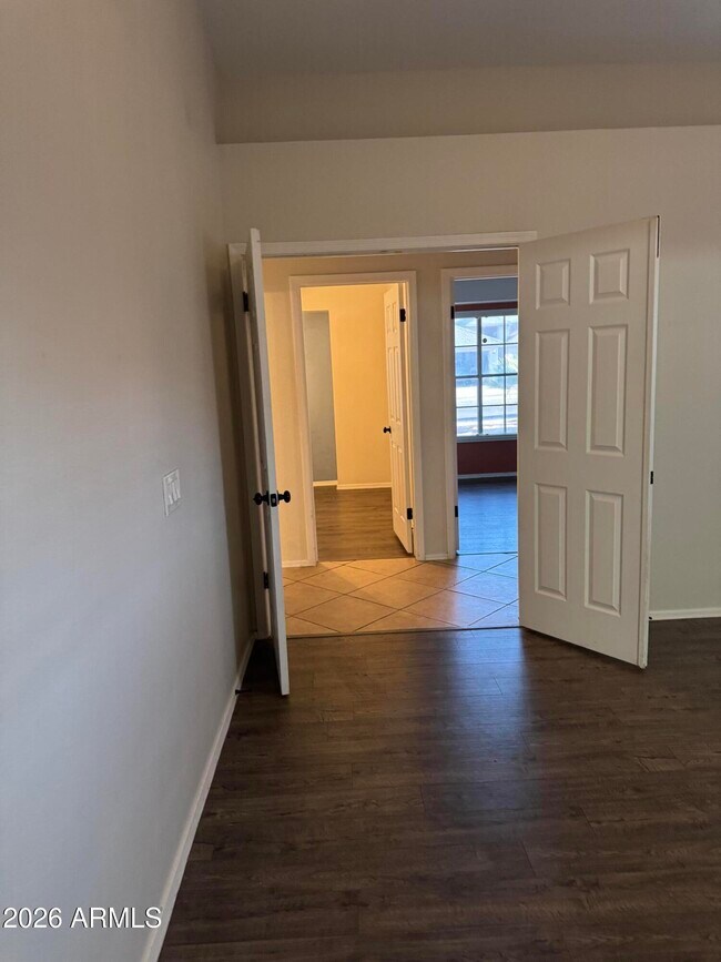 Building Photo - 4230 E Saltsage Dr