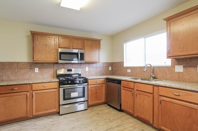 Building Photo - 5006 Arbury Hill Ln