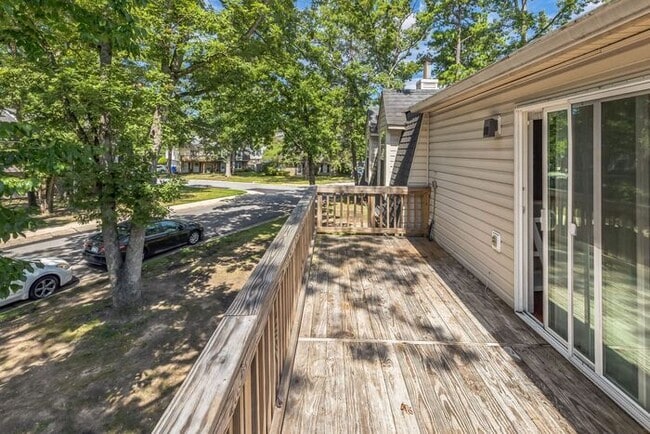Building Photo - 4556-c Ryan Pl 50-M