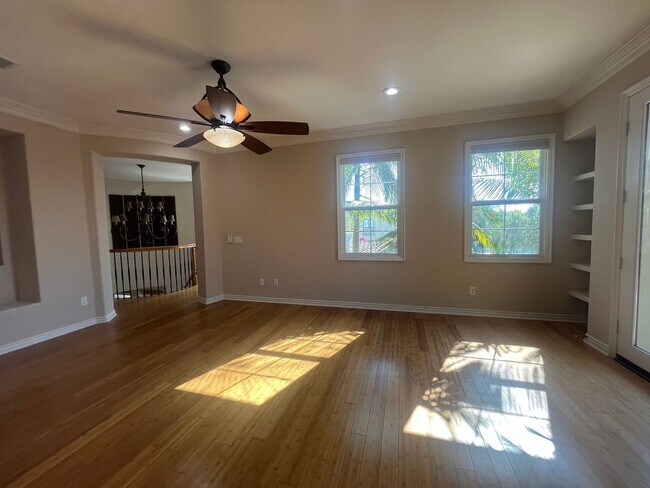 Building Photo - Elegant 5-Bedroom Carmel Valley Home with ...