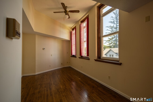 Building Photo - 58 Woodley Ct