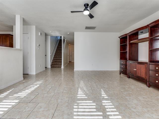 Building Photo - 740 Lovern St