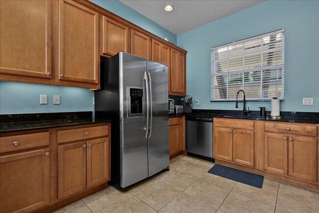 Building Photo - 82 Stoney Dr