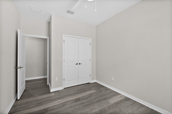 Building Photo - 39 Karas Trail