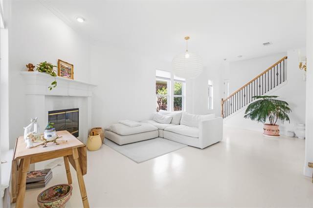 Building Photo - 16012 Alvarado Dr
