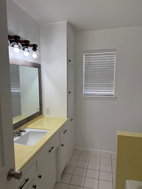 Building Photo - 2716 Beechwood St