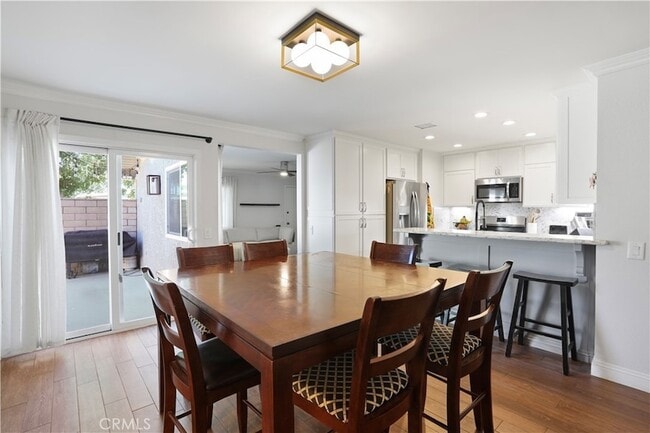 Building Photo - 1619 Carmel Cir W