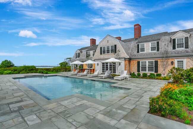 Building Photo - 65 Butler's Cove Rd