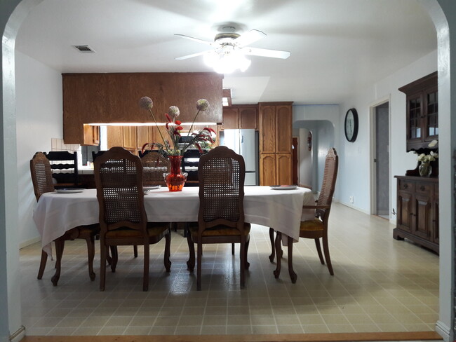 Dining Room - 50 La Cruz Ave