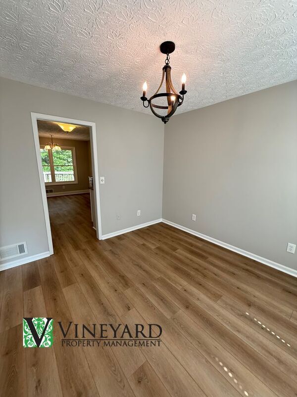 Building Photo - 2964 Forest Chase Terrace NE