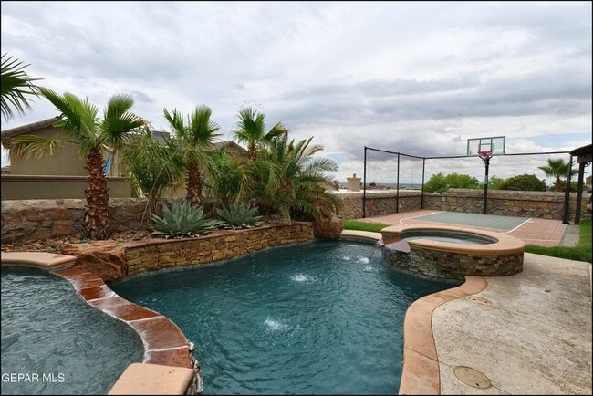 Building Photo - 6304 Franklin Trail Drive