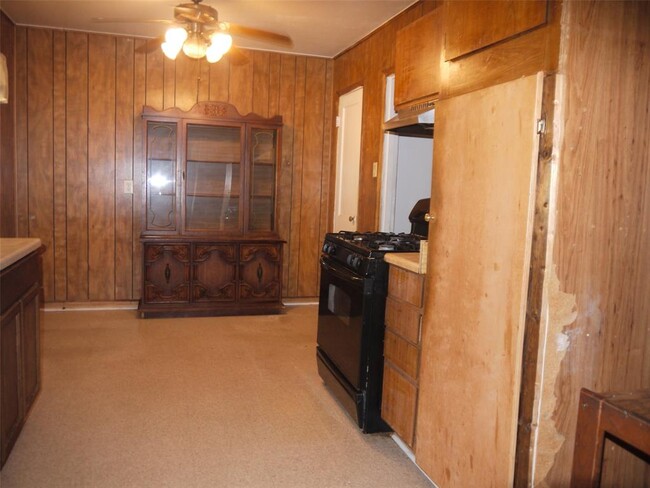 Building Photo - 5767 Westover St