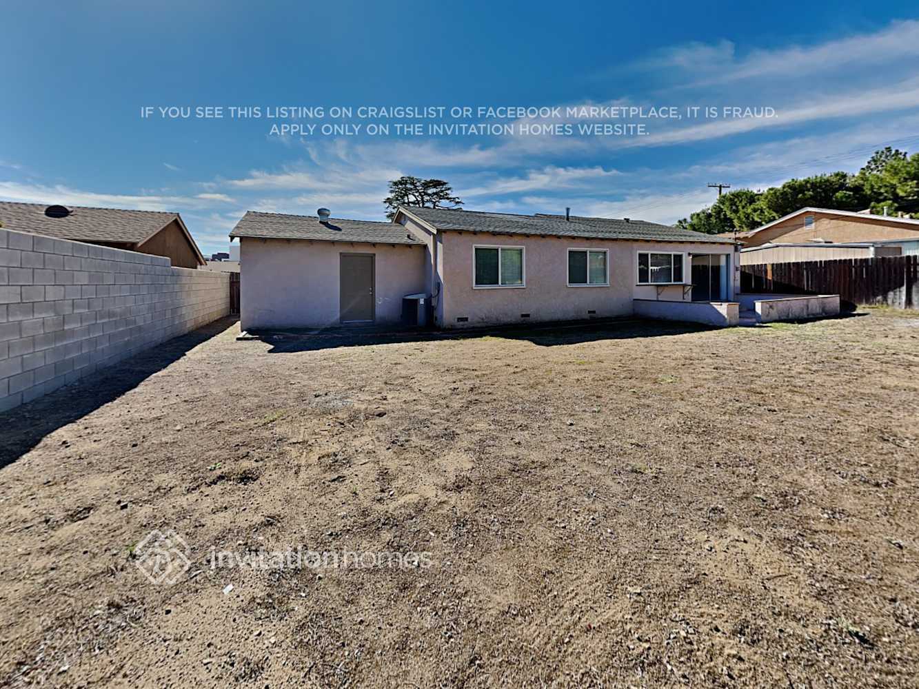 Building Photo - 10126 Stafford St