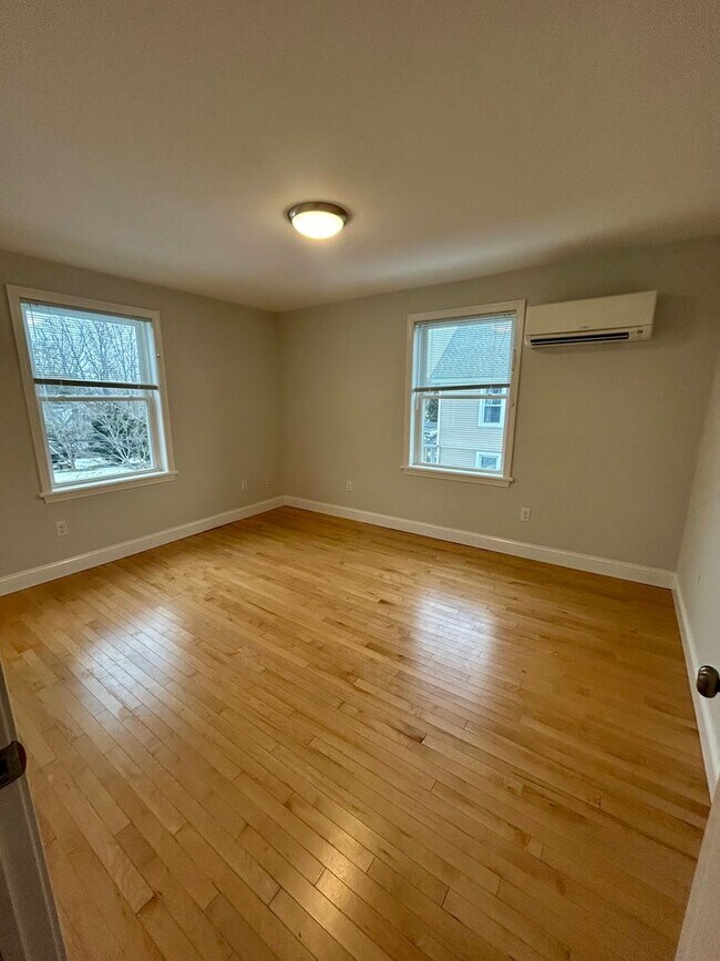 Building Photo - 118 Ashcraft Rd