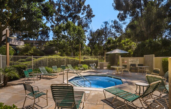 Building Photo - 9725 Mesa Springs Way