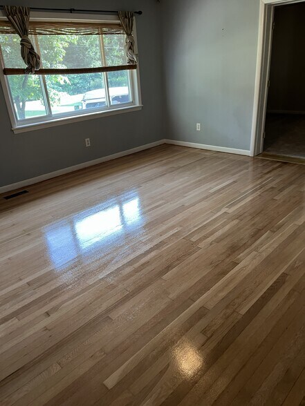 New Hardwood Floors - 300 Chuckwood Rd