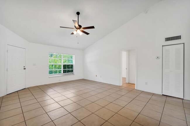 Building Photo - Spacious 2/2 Condo In Lancelot at Winter Park