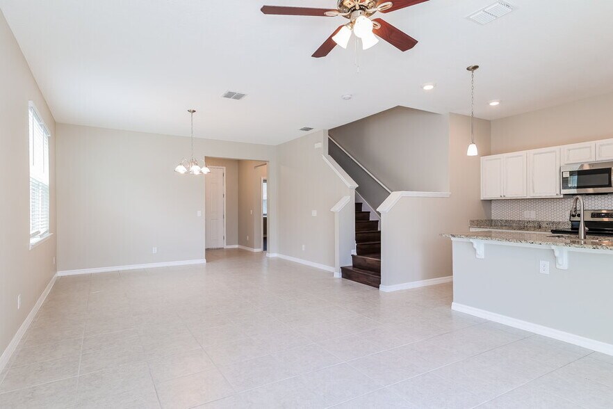 Building Photo - 2240 Grasmere View Pkwy N