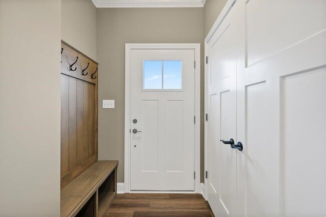 Building Photo - 564 Cumberland Pointe Ln