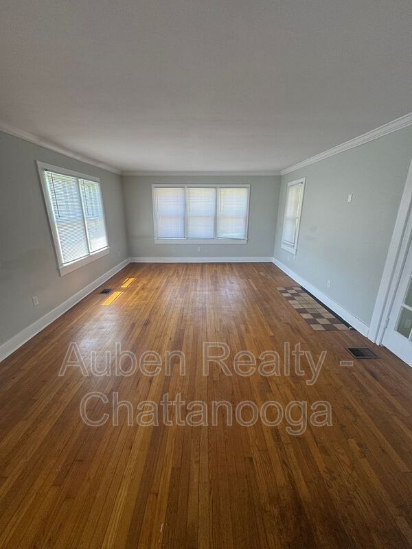 Building Photo - 8817 Apison Pike