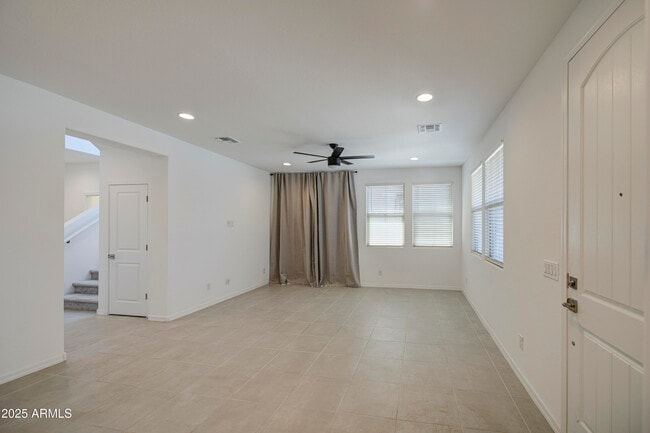 Building Photo - 3820 N 100th Dr