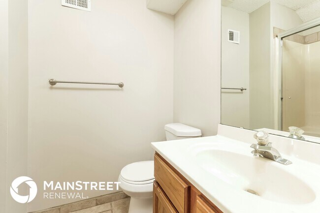 Building Photo - 17320 S Ingrid St