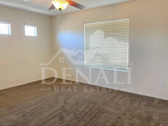 Building Photo - 31443 N Cactus Dr