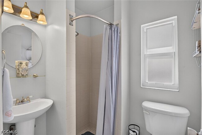 Building Photo - 3489 Quails Walk