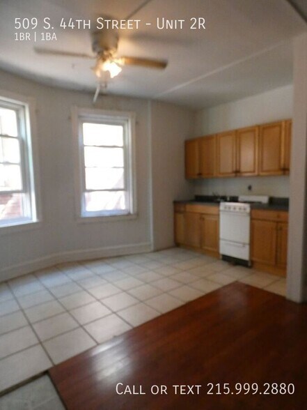 Building Photo - 509 S 44th St