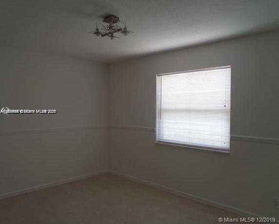 Building Photo - 3013 Woodlands Dr