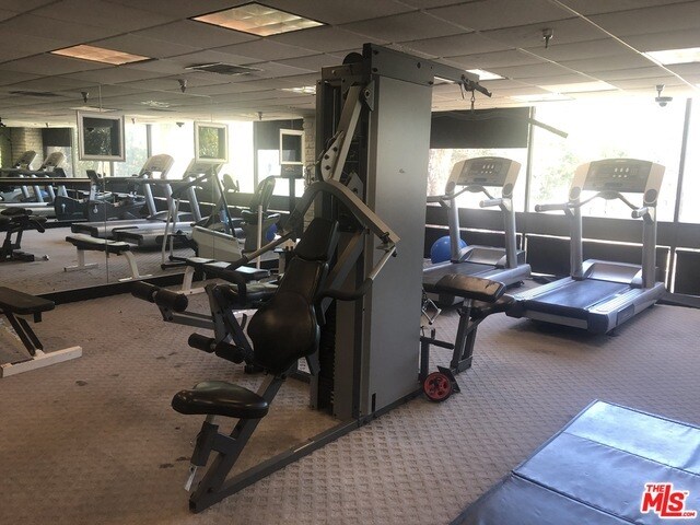 Building Photo - 3949 Los Feliz Blvd