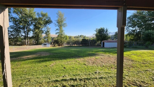 Building Photo - House with Garage and Large Yard in Lolo