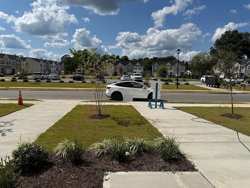 Building Photo - 182 Golden Arms Dr