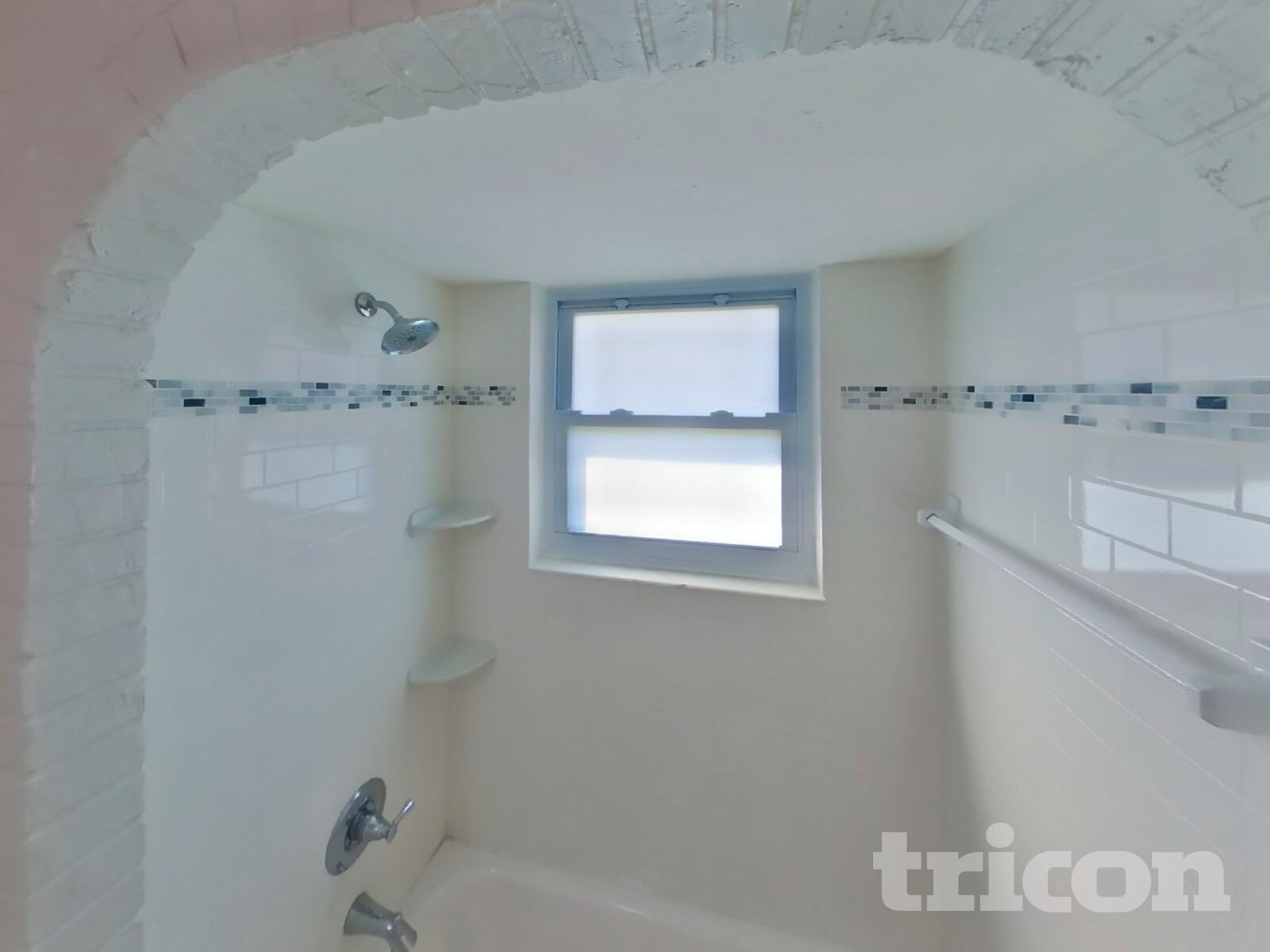 Building Photo - 4720 Palm Aire Cir